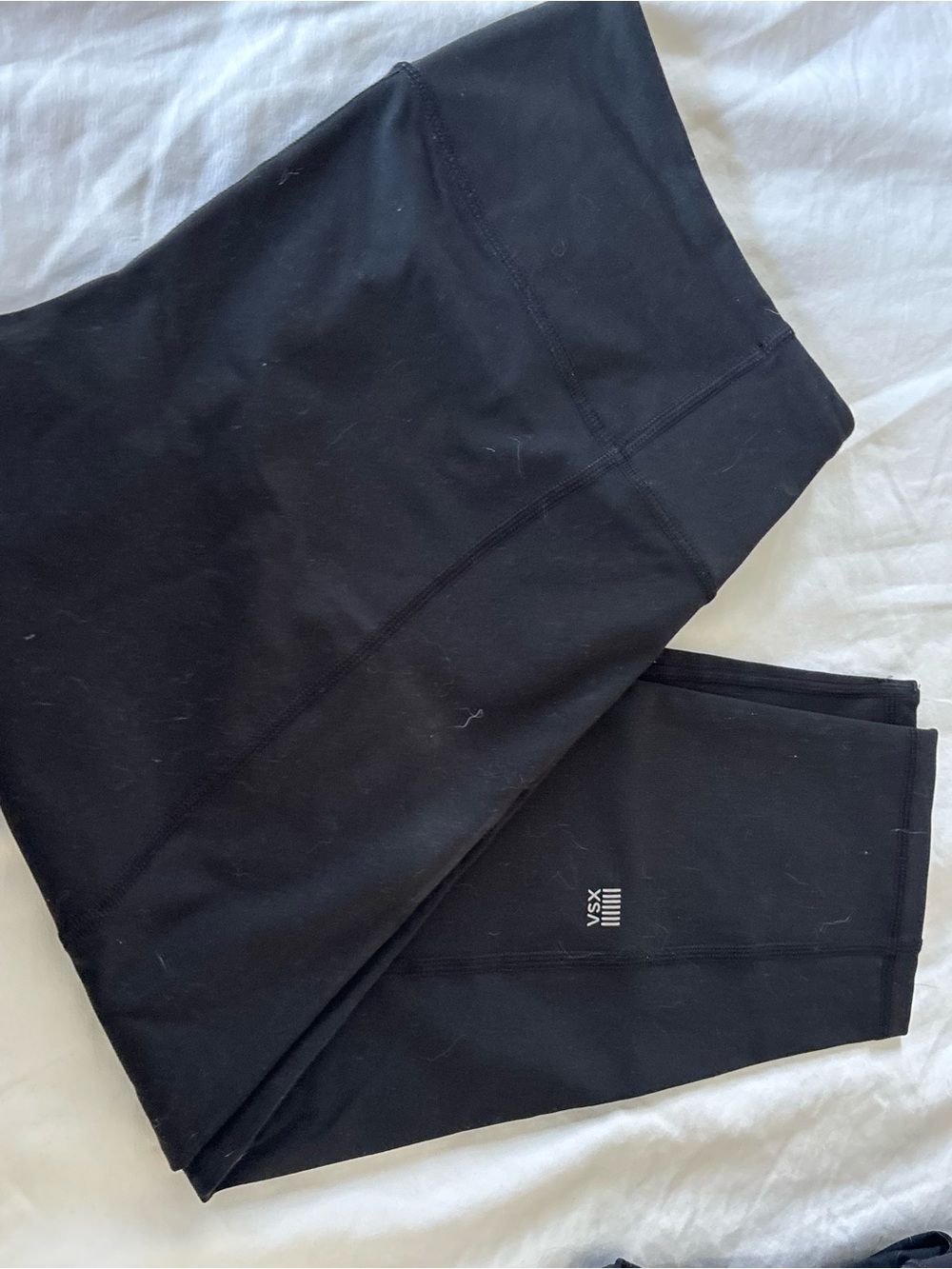 Victoria's Secret women Black capri bundle- 2 pairs NWT!! - Picture 9 of 10